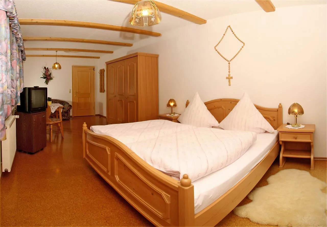 Hotel Hirschenstein Achslach 3*,