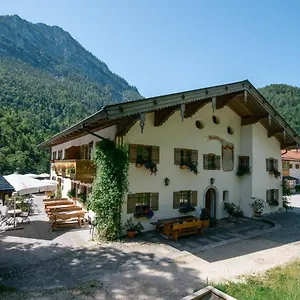 Hotel-gasthof Mauthäusl Hotel